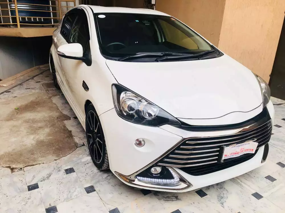 Toyota Aqua 2016